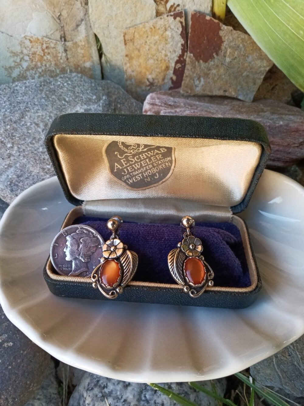 Vtg. Southwest Sterling Wheeler Dangle Earrings